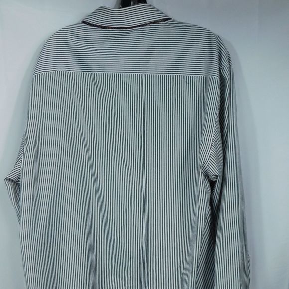 Insomnia by Manzini Striped Button up Shirt - Picture 4 of 4